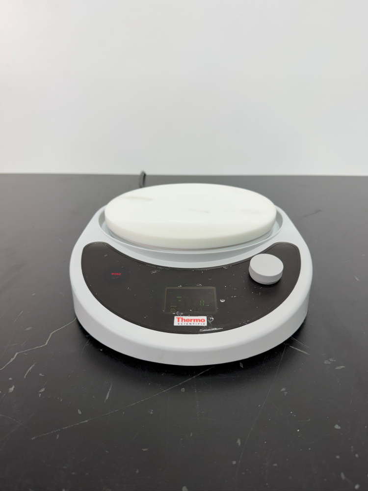 Image of Thermo Scientific RT Touch 22 Magnetic Stirrer